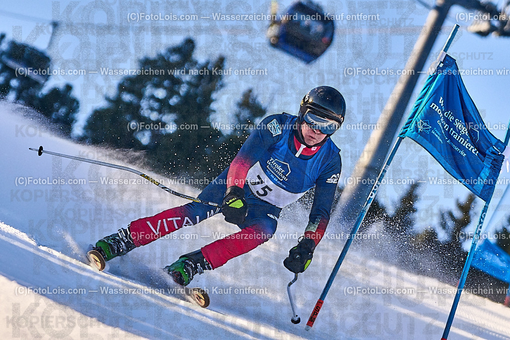 _ALP3168_FIS-Masters-GS-II_Glungezer_Coates Tom | FIS-MASTERS-WorldCup am Glungezer, GiantSlalom-II, So 18. Jänner 2026.