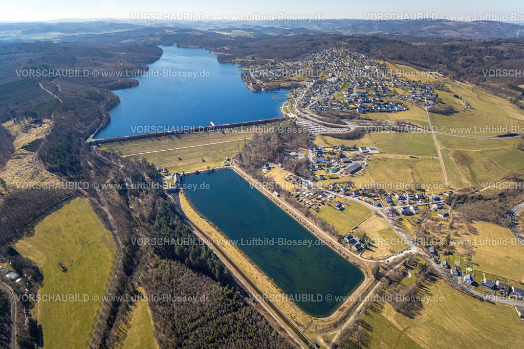 Sundern250304441 | Luftbild, Sorpesee, Staumauer und Ausgleichsbecken, Ortsansicht Langscheid, Hachen, Sundern, Sauerland, Nordrhein-Westfalen, Deutschland