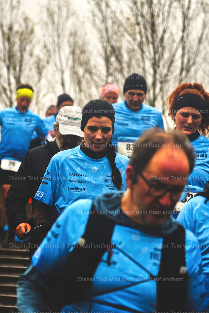cineathletes-huegelland-2025-11-09-11-30-24 | Sportfotografie rund um Obstacle Course Racing und Trail Run - Realisiert mit Pictrs.com