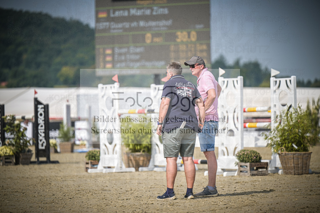 DOS_1451 | Entdecke hochwertige Reitturnierfotos von Foto Oger. Professionell, emotional und authentisch – jetzt Lieblingsmomente im Shop bestellen.Deutschlandweite Turnierfotografie. - Realisiert mit Pictrs.com