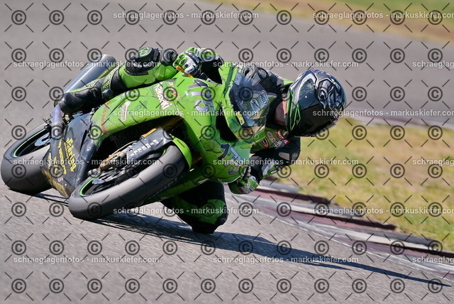 26bt05-0381 | markuskiefer.com - Realisiert mit Pictrs.com
