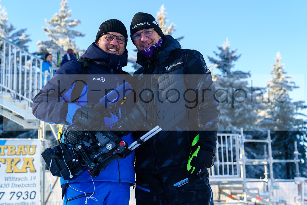 DSC Oberwiesenthal | Vom 19. - 21. Januar fand in der Sparkassen-Skiarena Oberwiesenthal der DSV E.INFRA Schülercup Biathlon statt.