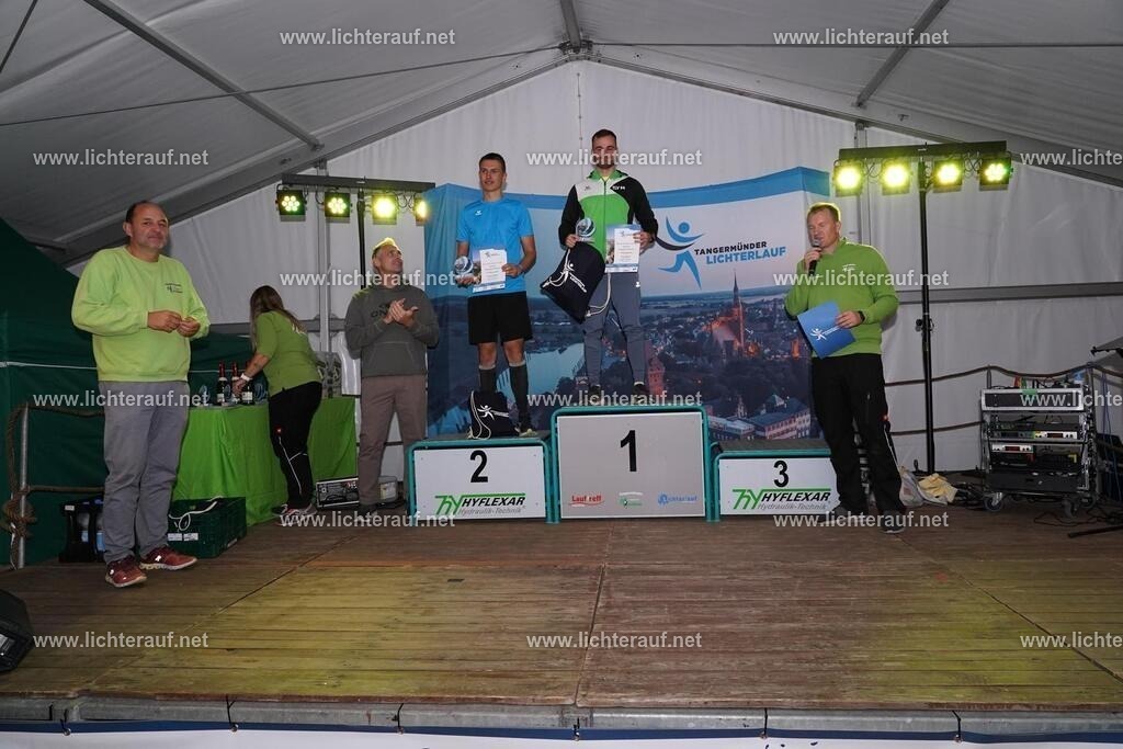 DSC05441 | Lichterlauf  - Realized with Pictrs.com