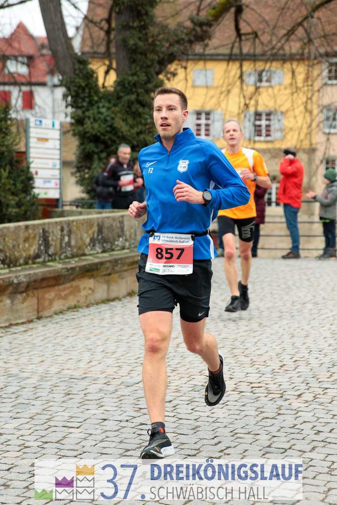 VR Bank Hauptlauf 10000m | 3 Koenigslauf 2023 - Realisiert mit Pictrs.com