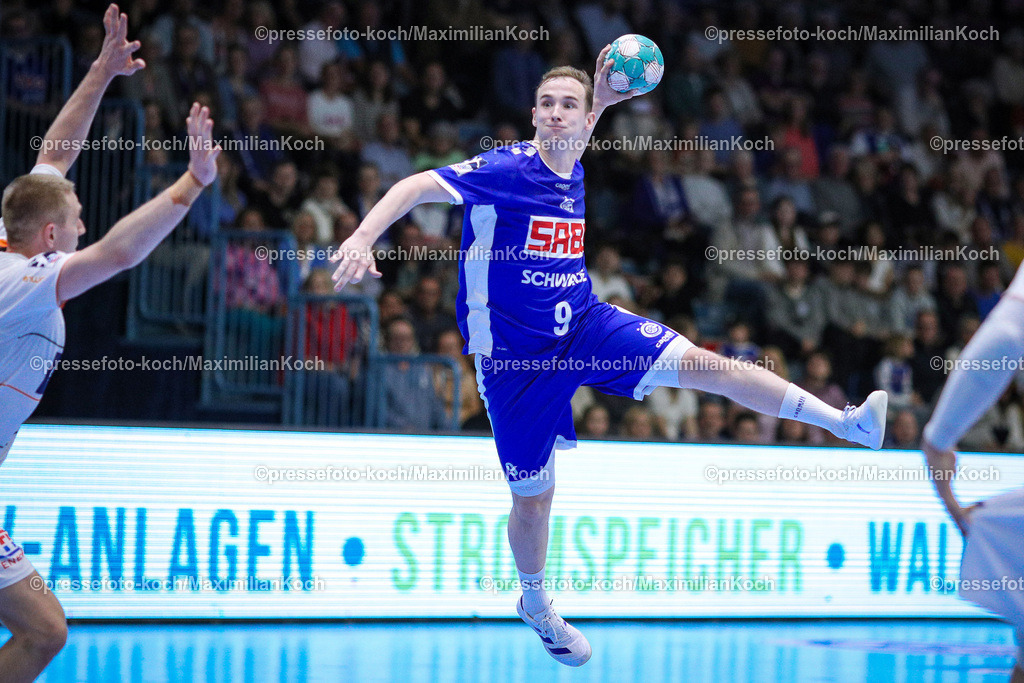 Gum1HBL27042401056 | 27.04.2024, Gummersbach, Handball, Liqui Moly Bundesliga, 30.Spieltag, Schwalbe-Arena, VfL Gummersbach - HSG Wetzlar: Arnor Snaer Oskarsson (VfL Gummersbach)