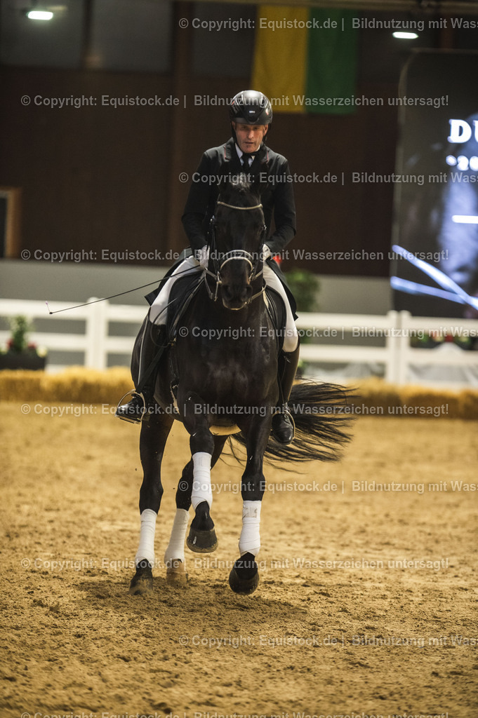 20240302_Hengstvorstellung_Marbach_TOMsPiC_1458 | equistock