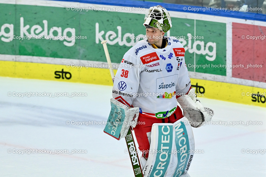 EC VSV vs. HC Bozen 16.2.2024 | #38 Harvey Sam, EC VSV vs. HC Bozen 16.2.2024, EC VSV vs. HC Bozen 16.2.2024 am 16.02.2024 in Villach (Stadthalle Villach), Austria, (Photo by Bernd Stefan)