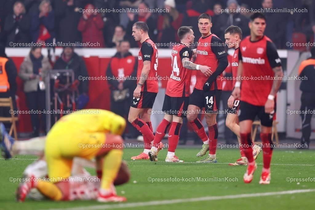 DFB05022501099 | 05.02.2025, Fußball, DFB-Pokal Viertelfinale, Bayer 04 Leverkusen - 1.FC Köln, BayArena, Saison 2024 2025: Torjubel nach dem 2:2 durch Patrik Schick (Bayer04 Leverkusen #14)DFB regulations prohibit any use of photographs as image sequences and or quasi-video.