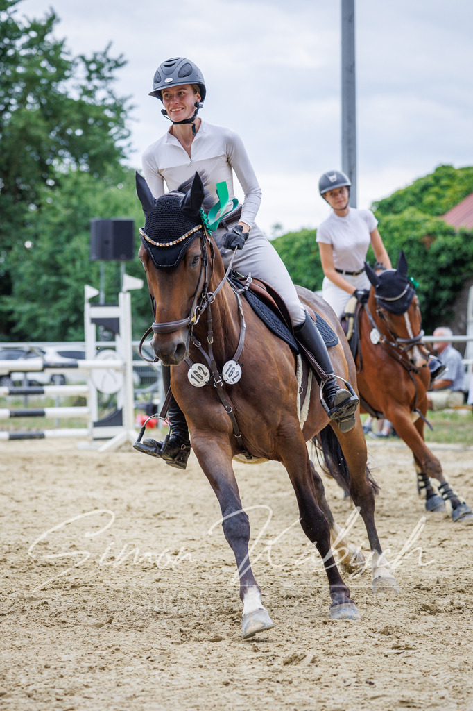 20260705-_3LI6397 | Tierfotografie Pferde, Hunde, Katzen, Haustiere.
Turnierfotografie Reitturniere, Reiten, Springreiten, Dressur in Hanau, dem Main-Kinzig-Kreis und dem Rhein-Main- Gebiet um Frankfurt