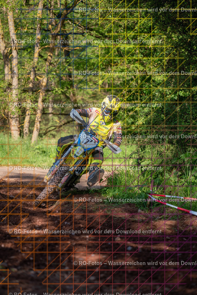 Wolfshausen 3 Lauf -1780 | Sportfotografie von RO-Fotos: Motorsport, Motocross, Enduro, Laufveranstaltungen und Triathlon. Professionelle Fotos von Sportlern und Events. - Realisiert mit Pictrs.com