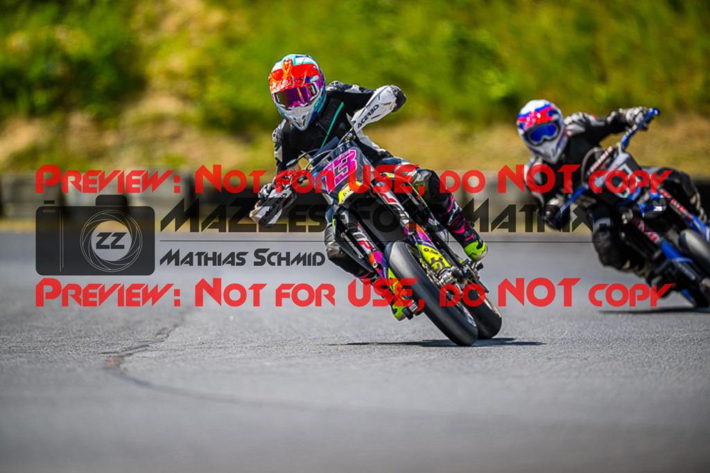 MaZZes_FotoMatrix_220528_9930 | Fotograf Mathias Schmid
Sportfotograf,
Eventfotograf,
Hochzeitsfotograf,
Portraitfotograf