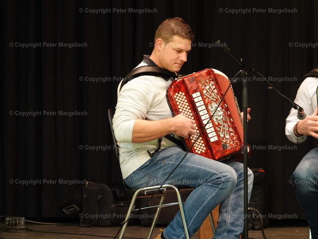 DSC05924 | Schwingen - Realisiert mit Pictrs.com