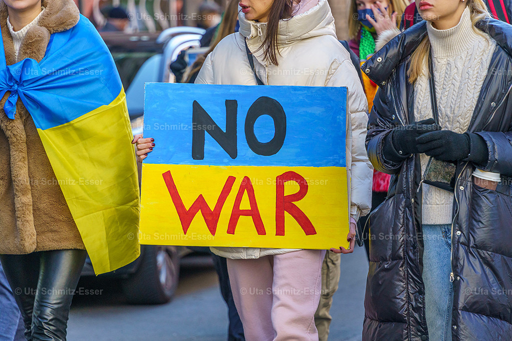 Frieden_Ukraine_08 | CEUS Design - Realisiert mit Pictrs.com