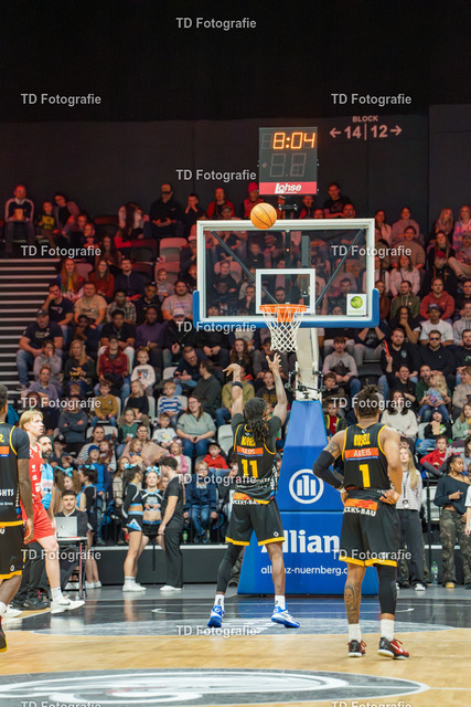 nbg_falcons-03842 | Fotogalerie von Thomas Dettweiler mit Eventbildern und lizenzfreien Fotos. Perfekt als Wandbild, für Büro, Website oder private Nutzung. - Realisiert mit Pictrs.com