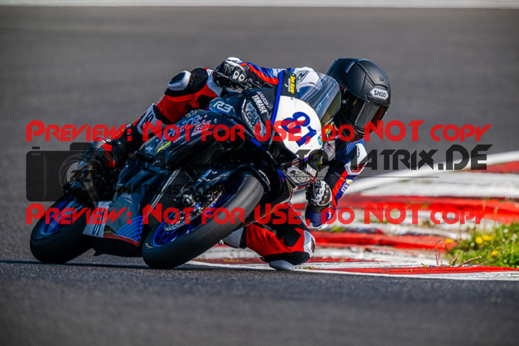 MaZZes_FotoMatrix_220506_97066 | Fotograf Mathias Schmid
Sportfotograf,
Eventfotograf,
Hochzeitsfotograf,
Portraitfotograf