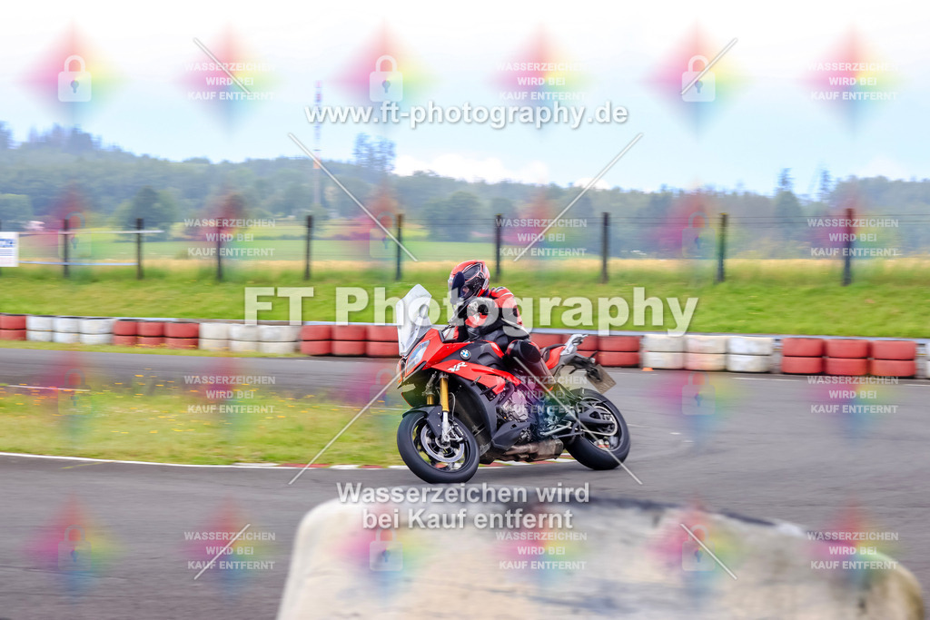 _TCM3209 | Hier findet Ihr Bilder von Touristenfahrten auf der Nürburgring Nordschleife oder von anderen Veranstaltungen die ich besucht habe. Viel Spass beim Durch Schauen 