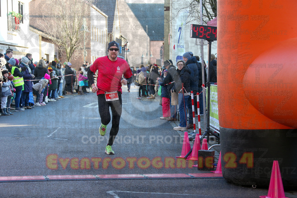 241201_1225_EX1_2068 | Sportfotografie im Rhein-Sieg Kreis, Köln, Bonn, NRW, Rheinland Pfalz, Hessen, etc. Unser Tätigkeitsfeld umfasst den Laufsport vom Volkslauf über den Marathon, Duathlon, Triathon bis zum Ultralauf wie Kölnpfad Ultra oder Schindertrail.
