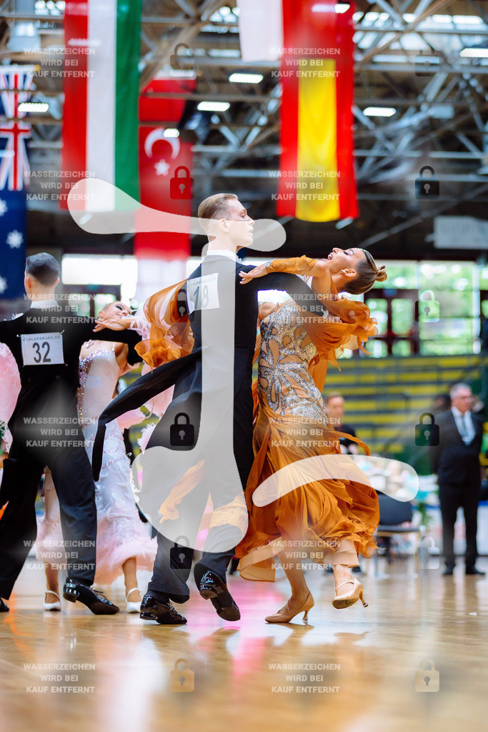 Hessen Tanzt WDSF International Open Standard 2nd (18) Yahor Boldysh _ Irina Averina (TSC Excelsior Dresden)-2025-05-17-9371 | Webshop for digital downloads and prints of dance sport, event & show photographer Julian Link - Realisiert mit Pictrs.com