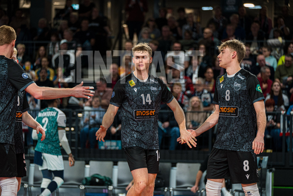 Volleyball I Herren I Saison 2025/2026 I Bundesliga I 8. Spieltag I SVG Lüneburg - FT 1844 Freiburg | CONTRAST ZERØ MEDIA - Realisiert mit Pictrs.com