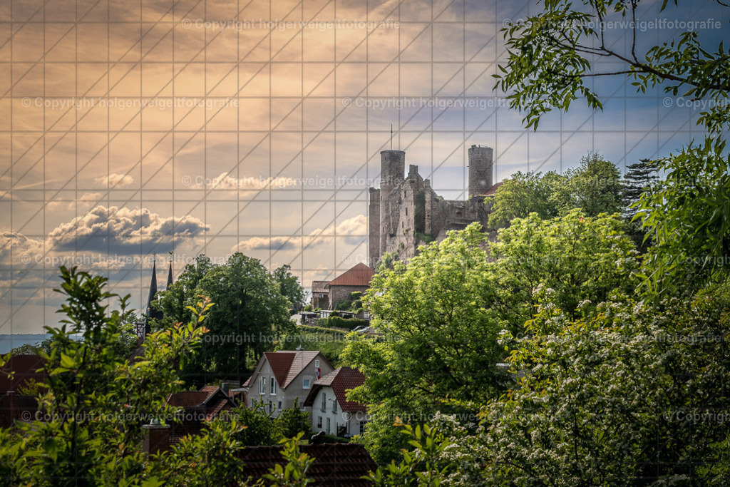 Burg Hanstein | Kaufen sie online außergewöhnliche Fotografien auf Leinwand Acrylglas Fotoprint Aludibond von holgerweigeltfotografie - Realisiert mit Pictrs.com