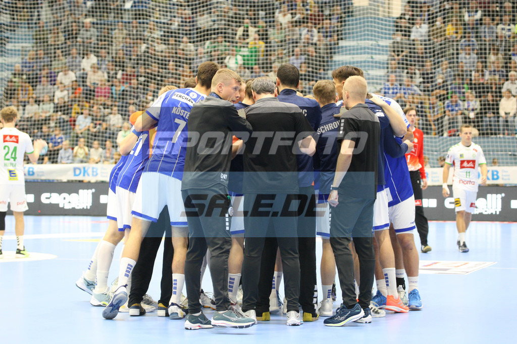 VFL Gummersbach - GWD Minden | Einschwörung VFL - © Sportfoto-Sale (MK) - Realisiert mit Pictrs.com