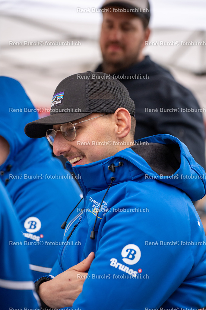 BUR05142 | René Burch leidenschaftlicher Fotograf aus Kerns in Obwalden.  Hier finden sie Sport, Landschaft und Natur Fotografie.
 - Realisiert mit Pictrs.com