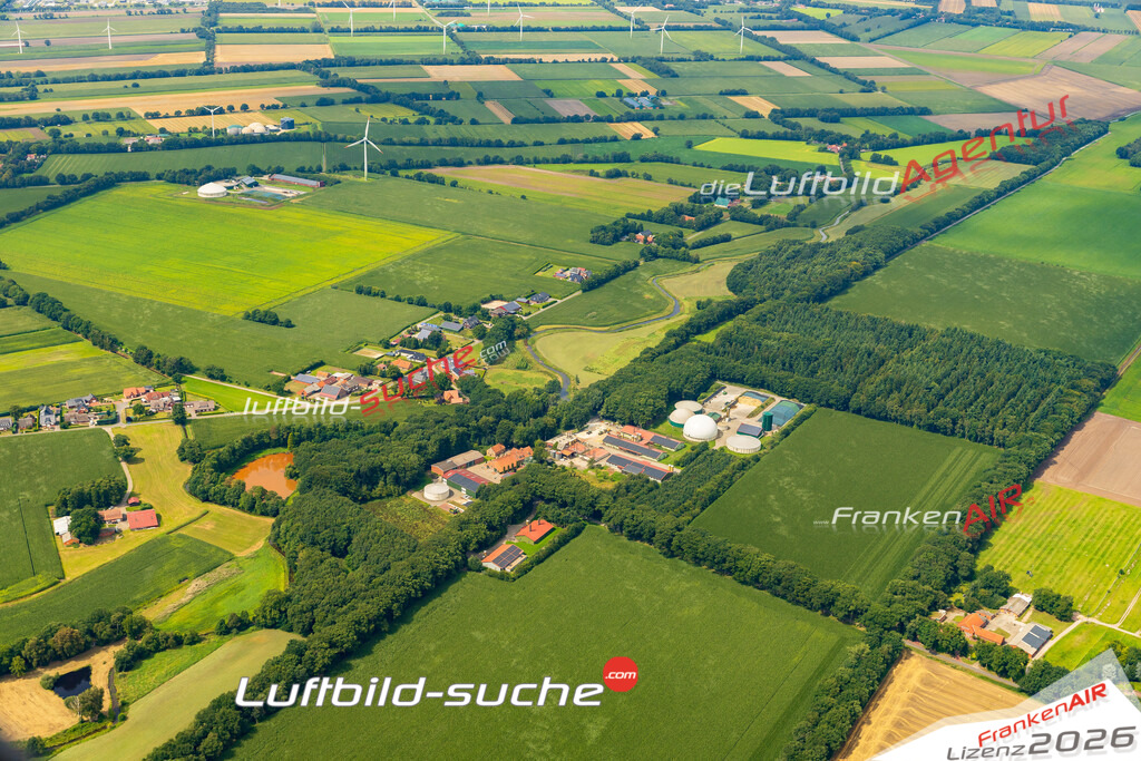 Luftbild Vs Google Maps  Ellerbrock  Friesoythe -Das Luftbild wurde 2025 vom UL-Flugzeug heraus erstellt ( keine Drohnenluftbilder ) - Hochauflösende Luftaufnahme -Nicht vergleichbar mit Google Maps oder Satelittenbilder- Die Geschenkidee !Mit Lizenz und Bildrechte bestellbar