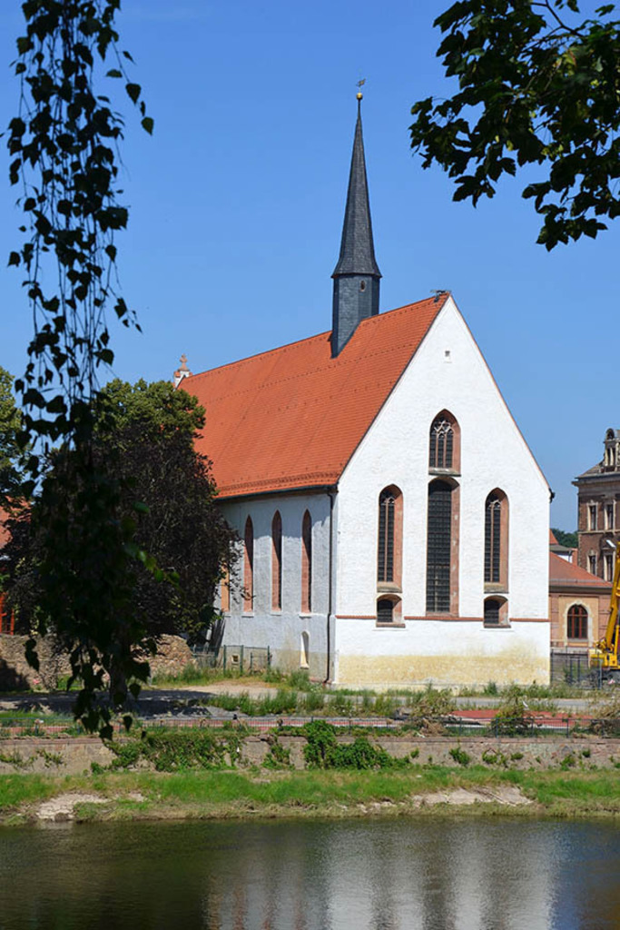 Grimma - Klosterkirche | Entdecke über 20 Kategorien Leipzig-Motive: Foto-Downloads, hochwertige Poster, Leinwand- & Fine-Art-Prints. Jetzt Lieblingsfoto im Bildlexikon Leipzig Shop bestellen!
