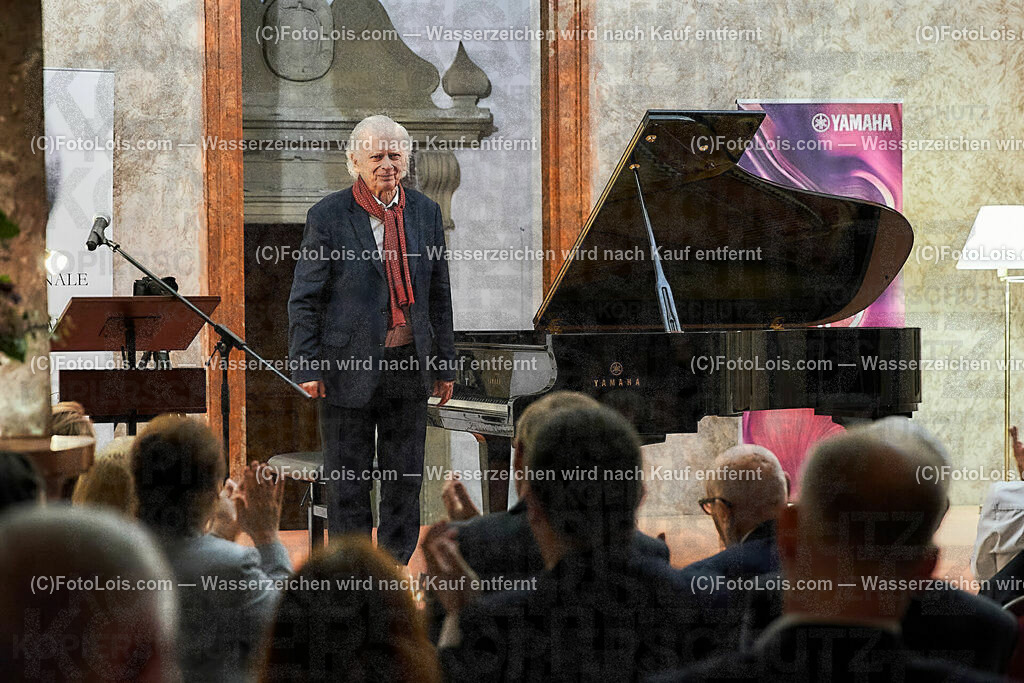 ALS1088_XXXIX-Chopin-Festival_Nocturno_Olejniczak Janusz | (C)FotoLois.com, Alois Spandl, XXXIX. internationales CHOPIN-Festival in der Kartause Gaming, NOCTURNO - nächtliches Konzert bei Kerzenlicht, Sa 5. August 2023.