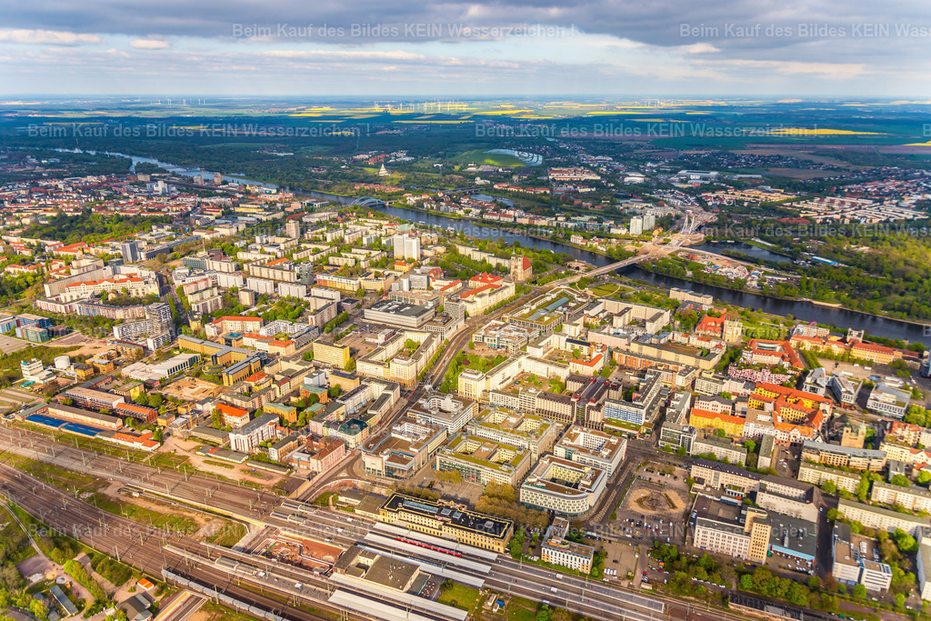 Magdeburg-3691 | Magdeburg Übersicht Bahnhof und City - Realisiert mit Pictrs.com