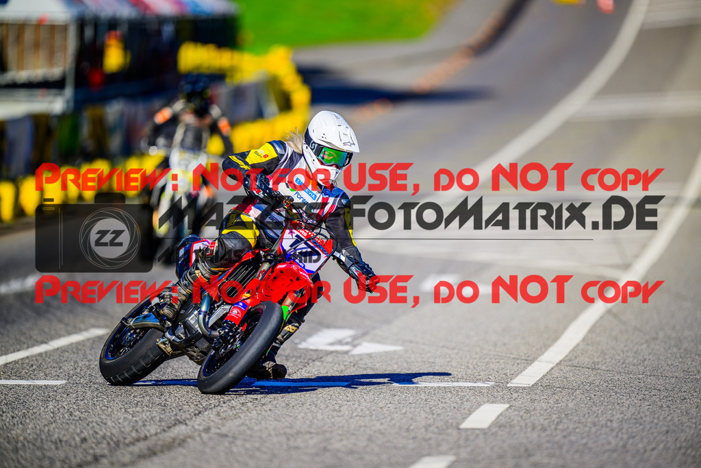 MaZZes_FotoMatrix_240816_6007705_4018 | UE40