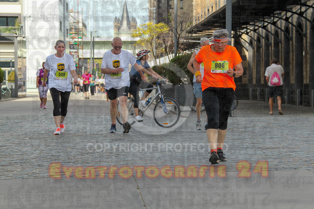 250920_1340_EV4_6406 | Sportfotografie im Rhein-Sieg Kreis, Köln, Bonn, NRW, Rheinland Pfalz, Hessen, etc. Unser Tätigkeitsfeld umfasst den Laufsport vom Volkslauf über den Marathon, Duathlon, Triathon bis zum Ultralauf wie Kölnpfad Ultra oder Schindertrail.