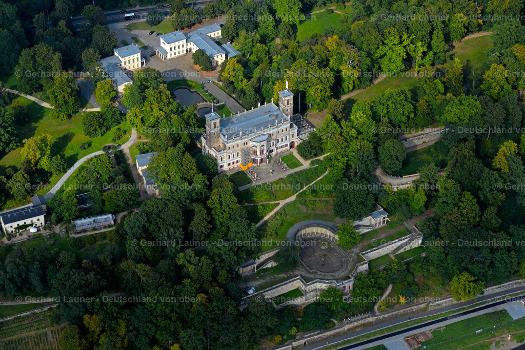 4060847 | DRESDEN 07.09.2021 Palais des Schloss Albrechtsberg in Dresden im Bundesland Sachsen, Deutschland. // Palace Albrechtsberg in Dresden in the state Saxony, Germany. Foto: Gerhard Launer