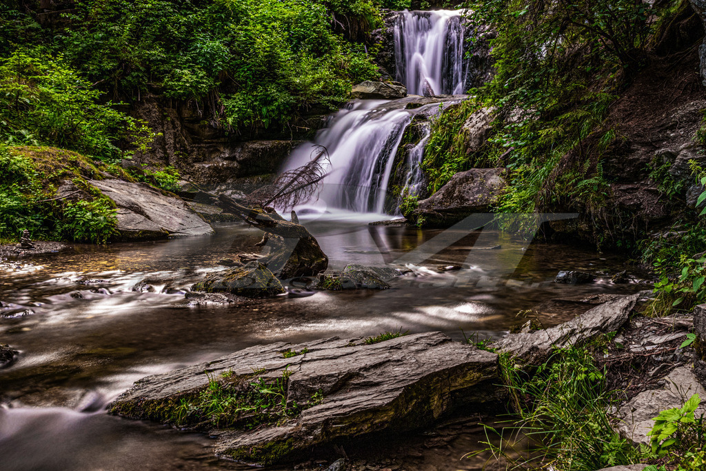 Kaskadenwasserfall | Graggerschlucht und Kaskadenwasserfall  Neumarkt in der Steiermark - Realisiert mit Pictrs.com