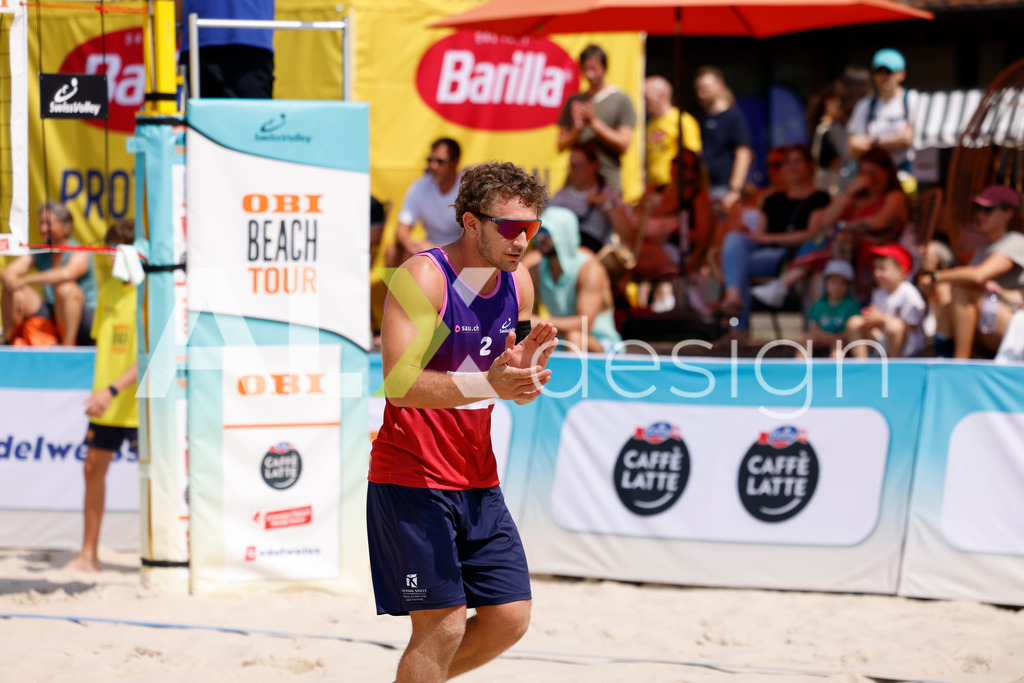 Obi BeachTour 2026 - Basel | BASEL, SWITZERLAND - JULY 19: YVES HAUSSENER (SUI) during the Obi BeachTour 2026 match between HAGENBUCH / HAUSSENER (SUI) and LEITNER / KINDL (AUT) at Barfüsserplatz on July 19, 2026 in Basel, Switzerland. - Realisiert mit Pictrs.com