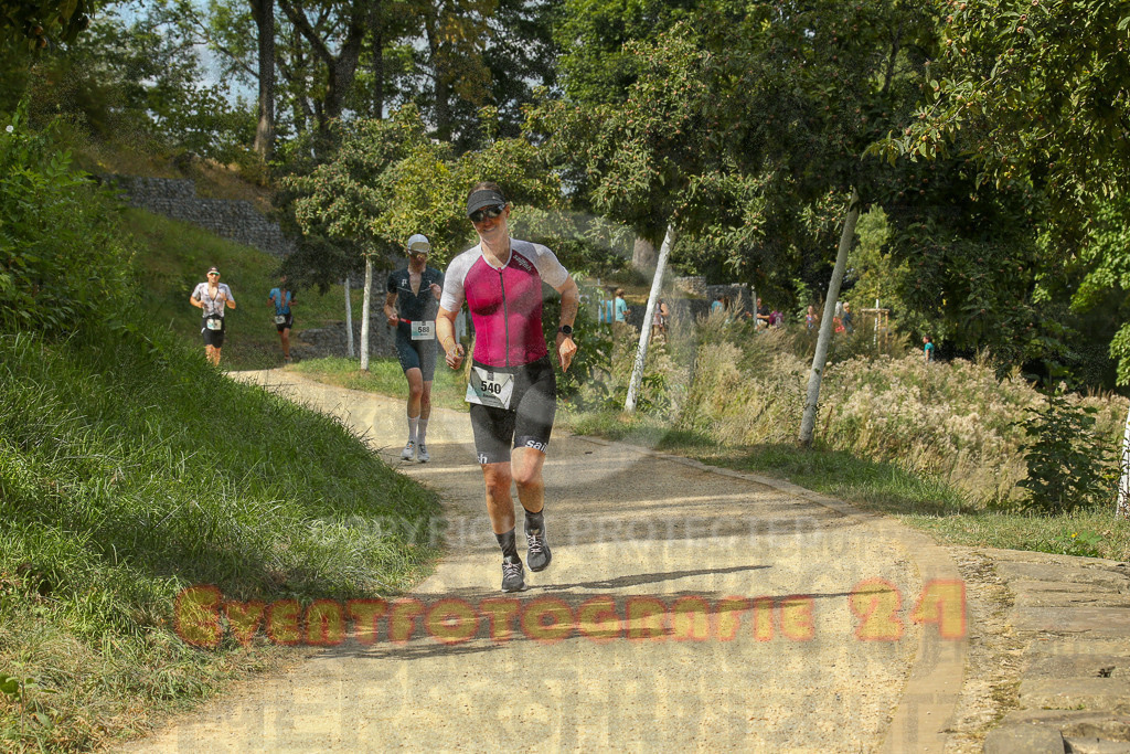 250824_1413_EX1_5422 | Sportfotografie im Rhein-Sieg Kreis, Köln, Bonn, NRW, Rheinland Pfalz, Hessen, etc. Unser Tätigkeitsfeld umfasst den Laufsport vom Volkslauf über den Marathon, Duathlon, Triathon bis zum Ultralauf wie Kölnpfad Ultra oder Schindertrail.