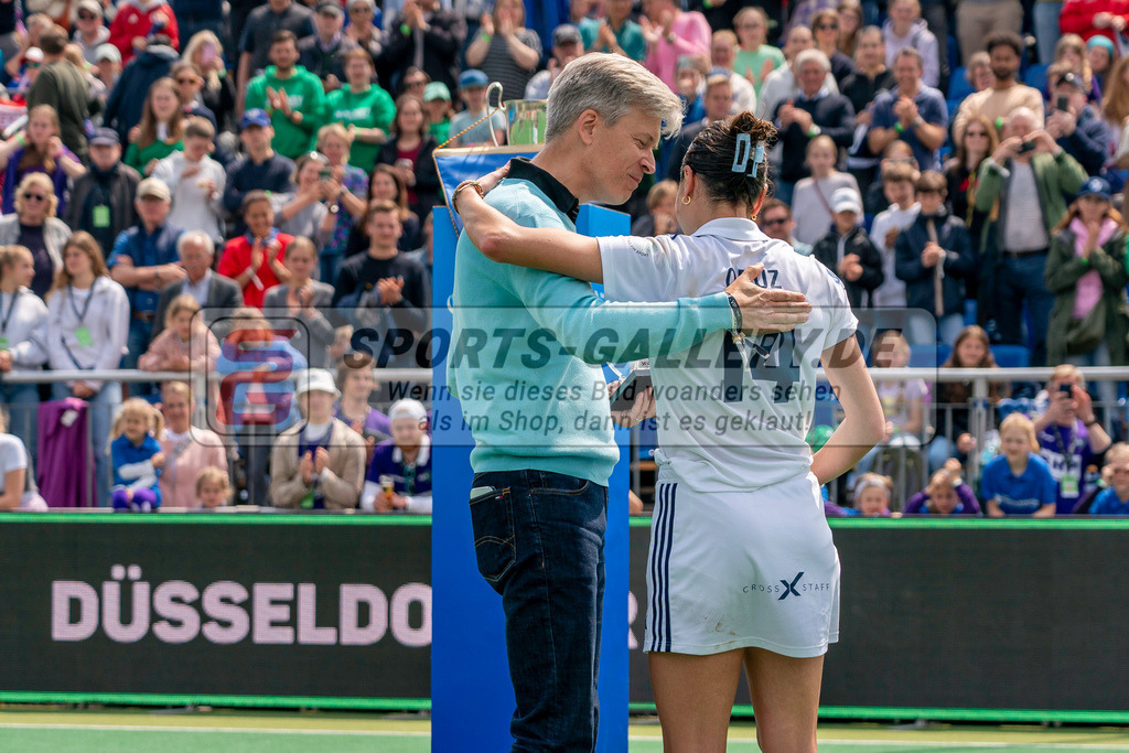 Final4_20240519-1312-0026 | Bonn, Deutschland, 19.05.2024:  in Aktion waehrend des Spiels der Deutsche Feldhockey-Meisterschaften 2024 zwischen Final 4 Damen Finale Düsseldorfer HC - Mannheimer HC im Bonner THV am 19.05.2024 in Bonn, Deutschland. (Foto von Stephan Fehrmann)

Bonn, Germany, 19.05.2024:  in action during the game of Deutsche Feldhockey-Meisterschaften 2024 between Final 4 Damen Finale Düsseldorfer HC - Mannheimer HC in Bonner THV at 19.05.2024 in Bonn, Deutschland. (Foto from Stephan Fehrmann)
