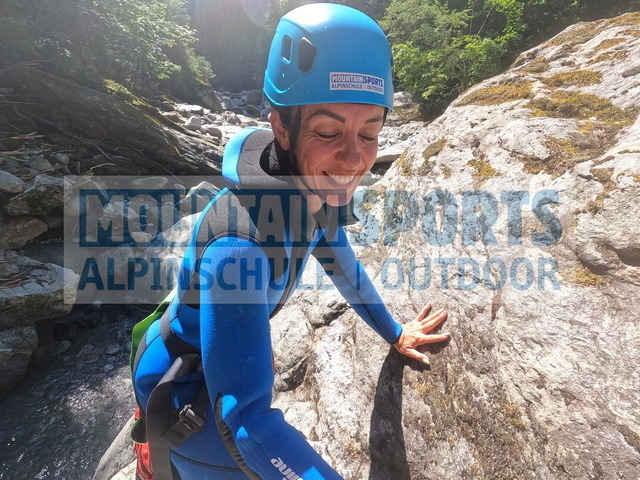 GOPR5239 | Bestelle die Bilder deines Berg- oder Wasser-Abenteuers mit Mountain Sports bequem von zu Hause aus direkt über unseren Online Fotoshop von pictrs.com. - Realisiert mit Pictrs.com
