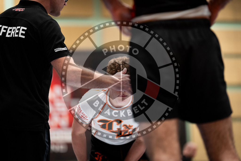 20250906PBB0103 | Fighters compete during the ADCC European Trials  competition in Warsaw, Poland, on September 6, 2025.