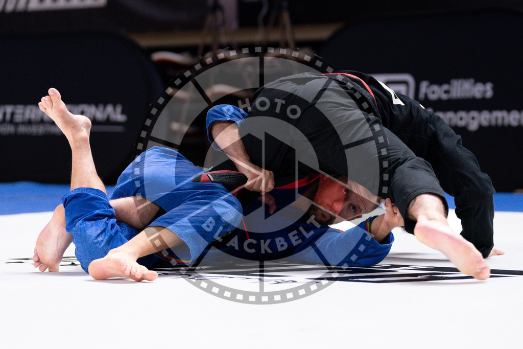 20241013PBB4432 | Athletes compete during the AJP Tour Europe Continental Jiu-Jitsu Amateurs & Masters Championship on October 13, 2024 in Almere near Amsterdam, Netherlands. © Chiara Dazi / photoblackbelt