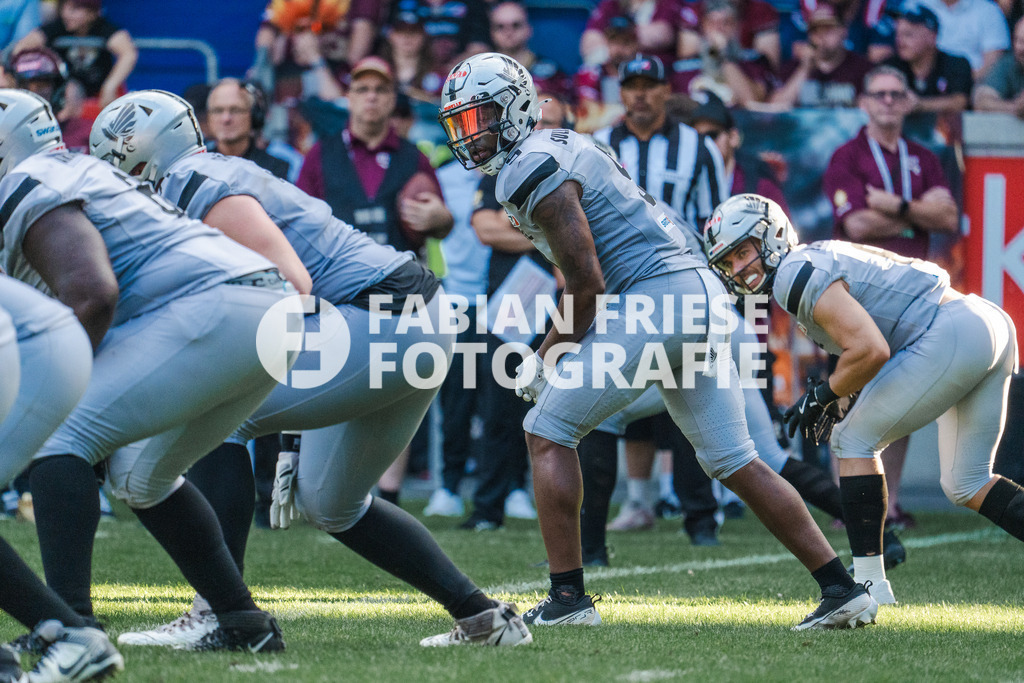 GER Rhein Fire vs. Raiders Tirol, Football, European League of Football, Spieltag 12, Saison 2025, 10.08.2025 | GER Rhein Fire vs. Raiders Tirol, Football, European League of Football, Spieltag 12, Saison 2025, 10.08.2025Foto: Fabian Friese - Realisiert mit Pictrs.com
