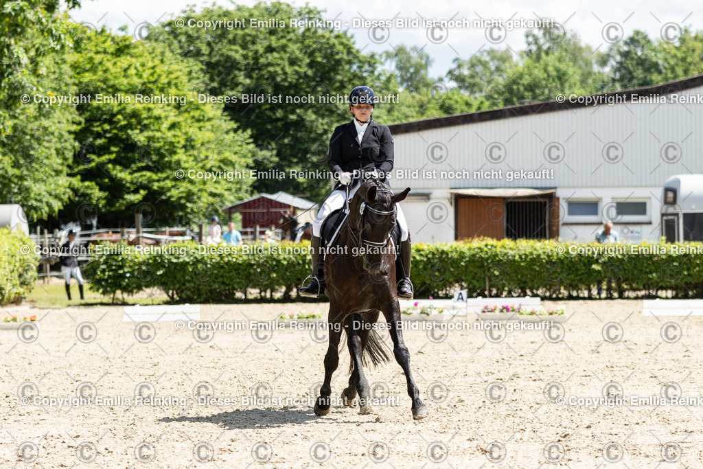 CL5A9020 | Emilia Reinking Fotografie - Realisiert mit Pictrs.com