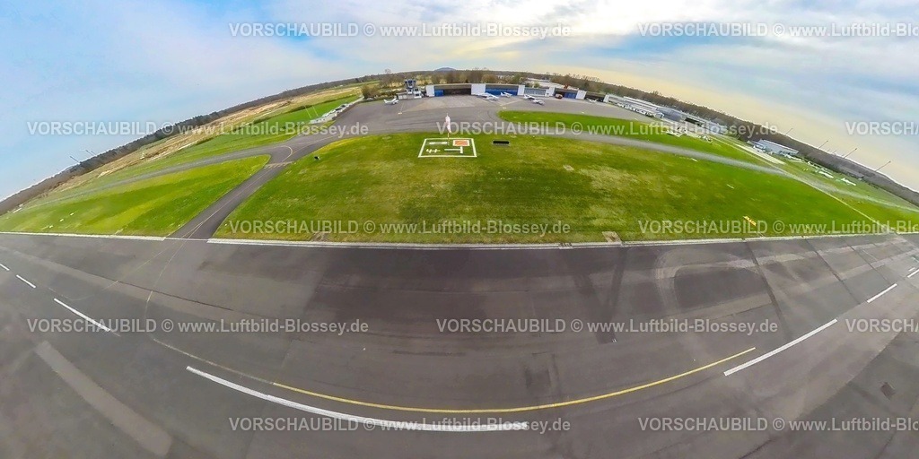 Bottrop230328_1FlugplatzSchwarze Heide | Luftbild, Flugplatz Schwarze Heide, Erdkugel, Fisheye Aufnahme, Fischaugen Aufnahme, 360 Grad Aufnahme, , Hünxe, Stadtgrenze Dinslaken, Bottrop-Kirchhellen, Ruhrgebiet, Nordrhein-Westfalen, Deutschland