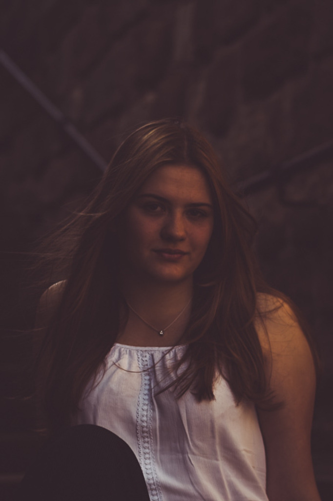 Amely | Kaufen sie online außergewöhnliche Fotografien auf Leinwand Acrylglas Fotoprint Aludibond von holgerweigeltfotografie - Realized with Pictrs.com