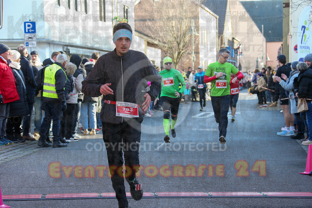 241201_1231_EX1_2504 | Sportfotografie im Rhein-Sieg Kreis, Köln, Bonn, NRW, Rheinland Pfalz, Hessen, etc. Unser Tätigkeitsfeld umfasst den Laufsport vom Volkslauf über den Marathon, Duathlon, Triathon bis zum Ultralauf wie Kölnpfad Ultra oder Schindertrail.