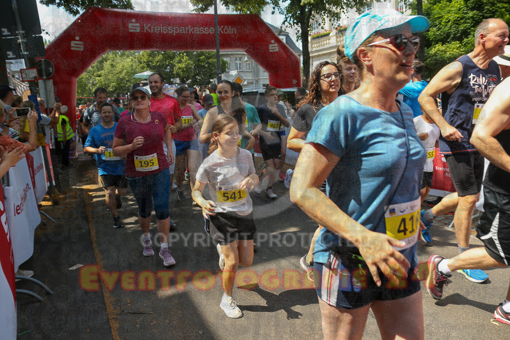 230624_1507_EX1_3946 | Sportfotografie im Rhein-Sieg Kreis, Köln, Bonn, NRW, Rheinland Pfalz, Hessen, etc. Unser Tätigkeitsfeld umfasst den Laufsport vom Volkslauf über den Marathon, Duathlon, Triathon bis zum Ultralauf wie Kölnpfad Ultra oder Schindertrail.