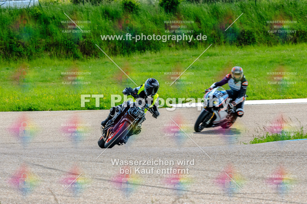 MotoTeam-0245 | Hier findet Ihr Bilder von Touristenfahrten auf der Nürburgring Nordschleife oder von anderen Veranstaltungen die ich besucht habe. Viel Spass beim Durch Schauen 