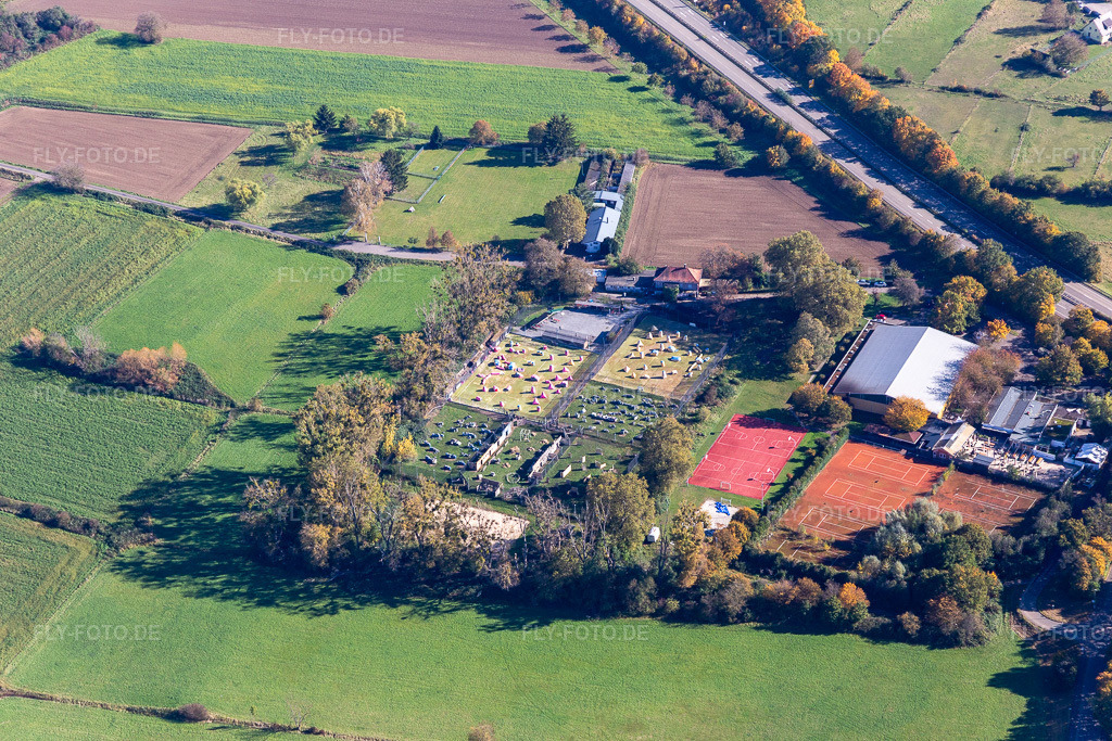 Luftbild: Hundesportverein Durlach im Ortsteil Durlach in Karlsruhe im Bundesland Baden-Württemberg in Deutschland. Foto: IMG_129857.jpg vom 24.10.2021 durch Werner Riehm/FLY-FOTO.de