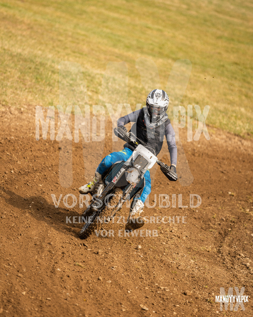 866A0672 | mxndyyvipix