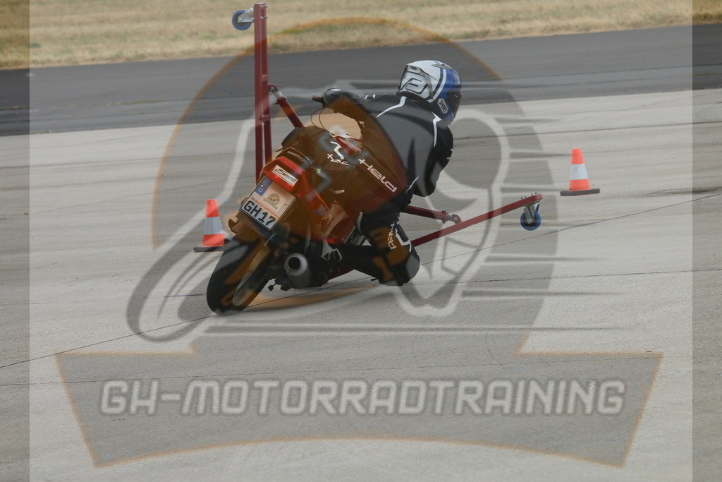 IMG_3334 | gh-motorradtraining-foto.de - Realisiert mit Pictrs.com